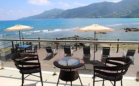 Surfers Cove Apartments